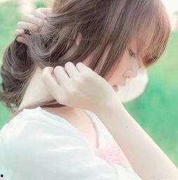 娱乐吃瓜酱背影图片女,揭秘娱乐吃瓜酱背后的神秘女生  第3张
